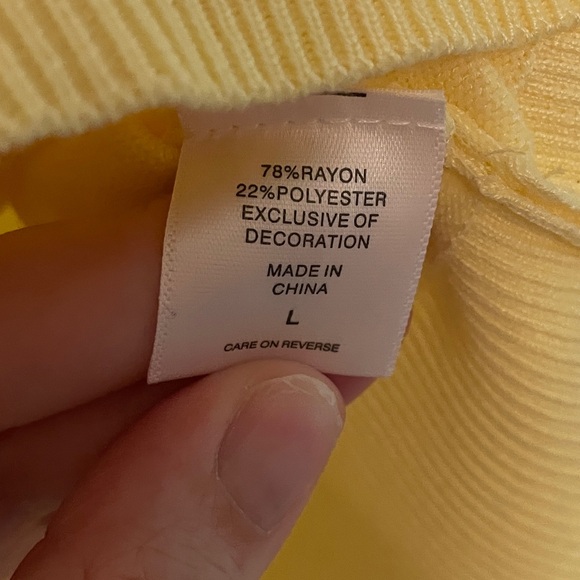 NWT New York & Company V Neck Paillette Sequin Vest - Picture 6 of 6